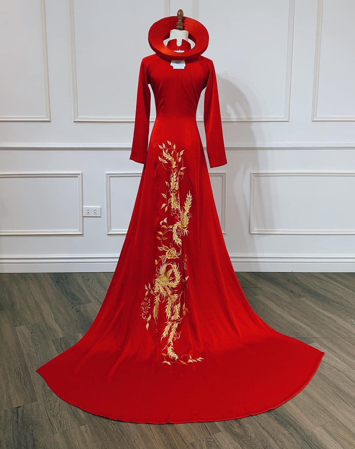 New Product] Xiuhe Clothing 2023 Bridal Dress Wedding Toasting Dress Dragon  Phoenix Gown Wedding Dress Chinese Wedding Dress Couple Suit 2023.11.8 |  Shopee Malaysia