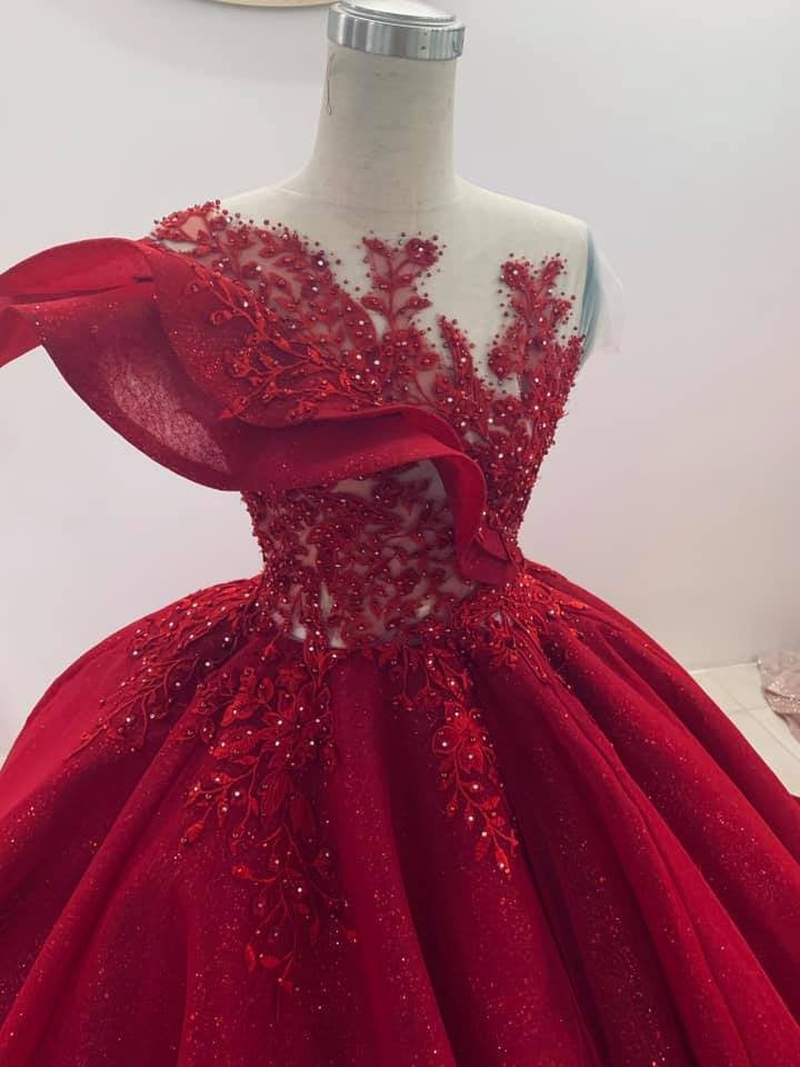Couture Evening Gowns and Custom Dresses | Dream Dresses by P.M.N.