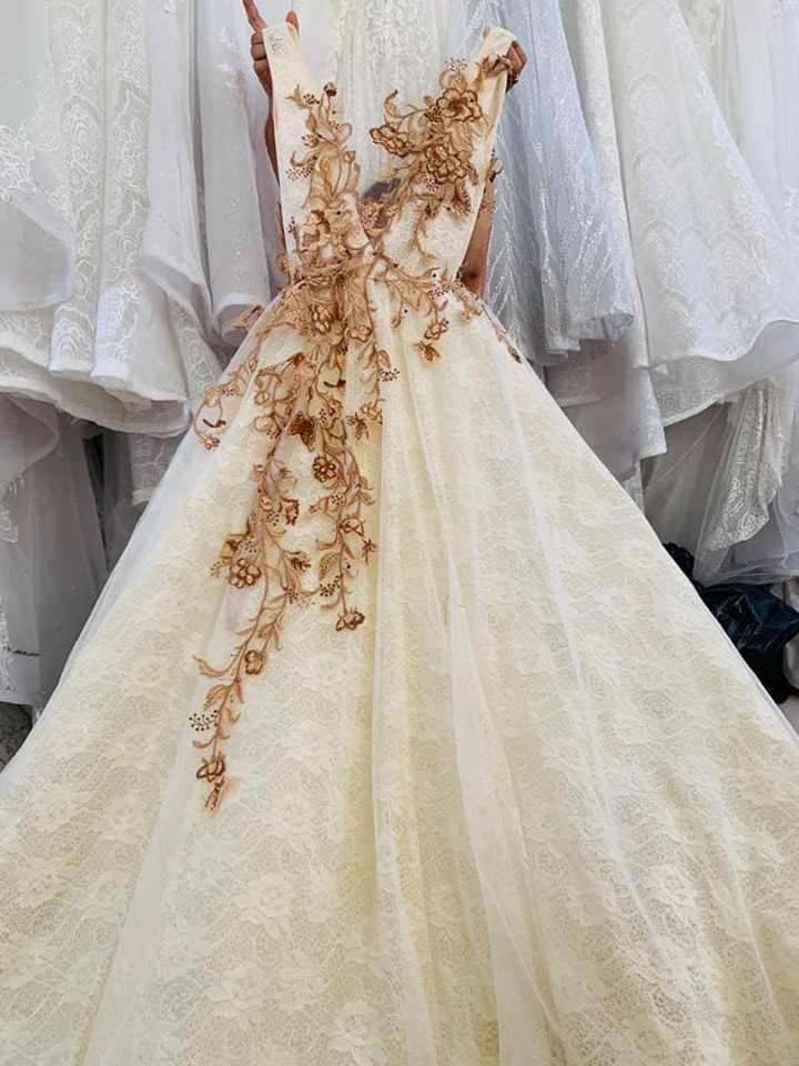 yellow long gown for wedding