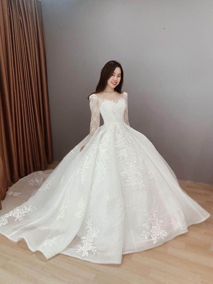 Feminine long sleeves floral lace white ball gown wedding dress ...