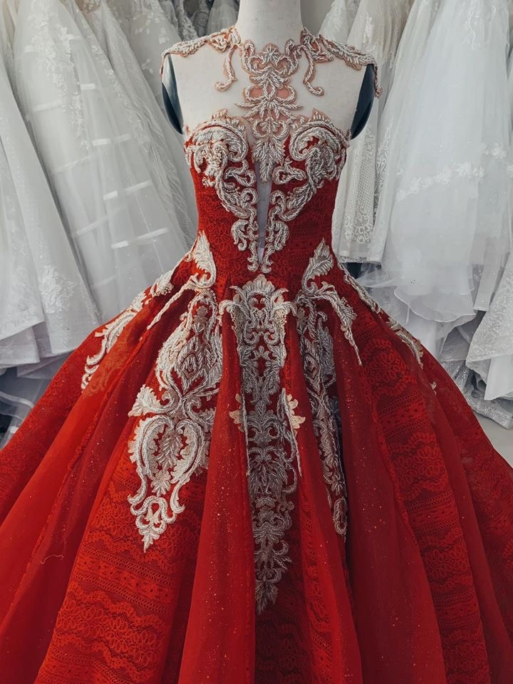 Gothic Red Blush Wedding Dress Strapless Sweetheart Bridal Ball Gown Color  Accent Lb20313 - China Wedding Dresses and Ball Gowns price |  Made-in-China.com