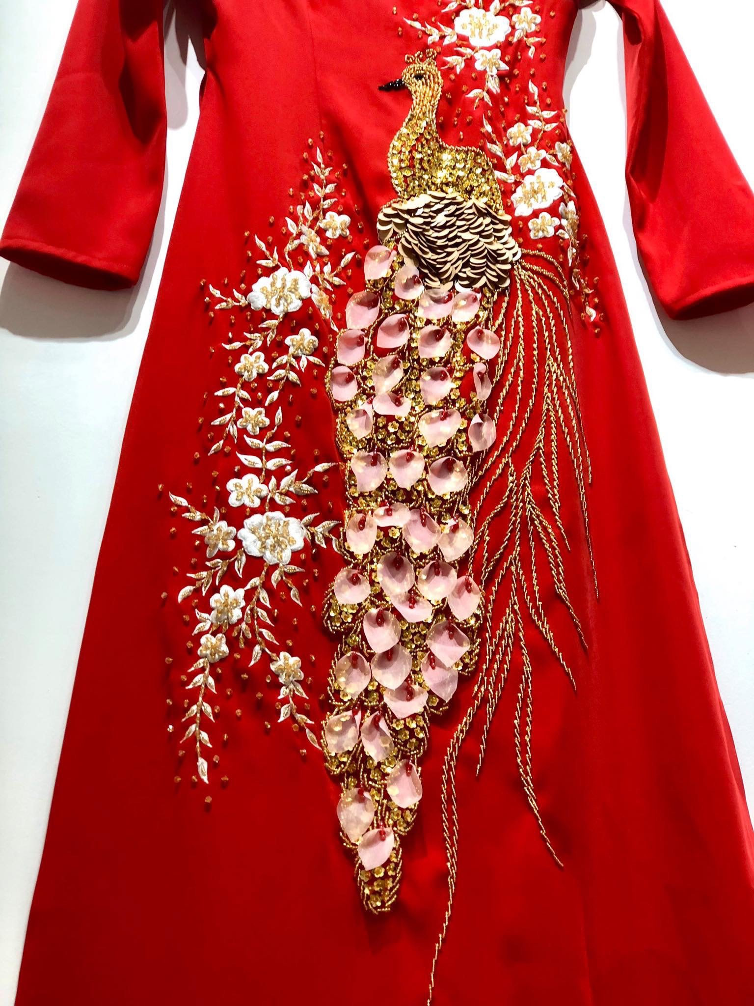 Traditional Vietnamese Wedding Ao Dai in red with intricate beaded ...