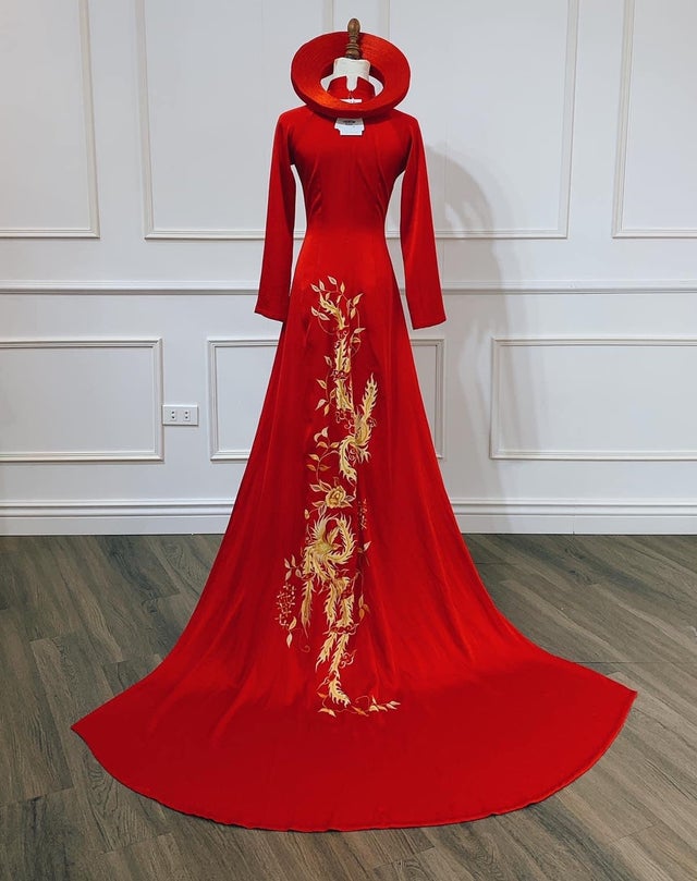 Traditional Vietnamese Wedding Ao Dai in red with hand drawn or ...