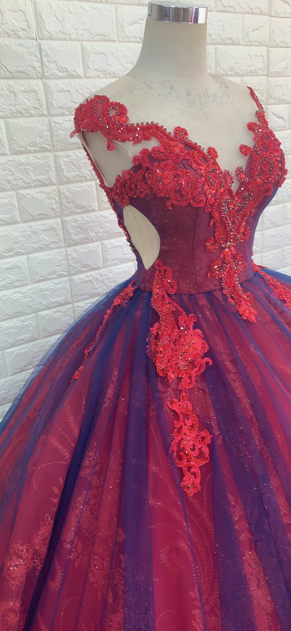 Red sequin ball gown shiny pageant dress @viniodress No.FD1763 | Ball gowns,  Sweet 15 dresses, Red ball gowns